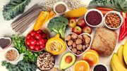 ۷ غذای سالم برای کنترل قند خون؛ چه بخوریم و چه چیزهایی را کمتر کنیم؟
