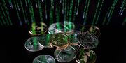 کاهش دلار با باز شدن مسیر جدید تنگه هرمز؛ بازگشت بیت‌کوین به ۶۵ هزار دلار