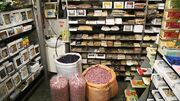 پلمب چند عطاری متخلف در پایتخت / عرضه غیرمجاز دارو در عطاری‌ها متوقف شد