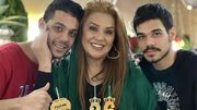فیلم جگرسوز از مراسم جشن تولد پسر نسرین مقانلو بر سر سنگ مزارش / تولد مبارکی غم انگیز خانم بازیگر