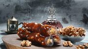طرز تهیه سوجوک گردویی خانگی؛ شیرینی سنتی با گردو و شیره انگور