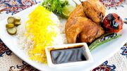 طرز تهیه سس مخصوص اکبر جوجه با رب انار
