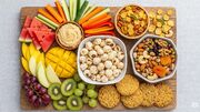 لیست کامل میان وعده‌ های سالم برای خانه، محل کار و مدرسه