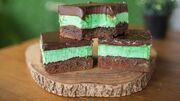طرز تهیه براونی شکلاتی با لایه نعناعی؛ یک دسر خاص و متفاوت