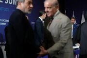 گزارش گاردین از تحولات دیپلماتیک ایران و آمریکا؛ تهران از پیش شرط های خود عقب نشینی نکرد
