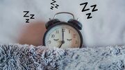 چرا بعد از کم‌ خوابی سرمان درد می‌ گیرد؟ پاسخ متخصصان