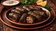 برای دلمه برگ مو چه سسی درست کنیم؟ 7 مدل سس خوشمزه
