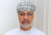 عضو سابق شورای دولتی عمان: پیروزی آمریکا در جنگ با ایران به جهان آسیب می‌زند