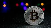 قیمت بیت کوین به تومان و دلار + اطلاعات کامل بازار