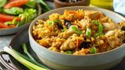 طرز تهیه دمپختک مرغ و بلغور با لوبیا سبز؛ ناهار ساده‌ ای که همه دوست دارند