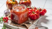 طرز تهیه رب گوجه‌ فرنگی خانگی خوشرنگ و باکیفیت