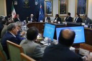 عارف: نگران تحریم‌ها نیستیم؛ توسعه صنعت نفت نباید متوقف شود/ پاک‌نژاد چند بار استعفا داد؛ در نهایت رئیس‌جمهور پذیرفت