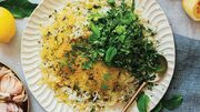 طرز تهیه ریحون پلو؛ پلوی خوش‌ عطر و متفاوت با ریحان تازه