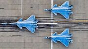 شکارچی ناوها؛ آیا جنگنده‌ی J-20S چین واقعا ناوهای آمریکا را زمین‌گیر می‌کند؟