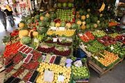 ملت ما شایسته خرید قسطی گوشت و میوه نیست!