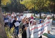 راهپیمایی بازنشستگان فولاد اصفهان تا درب استانداری