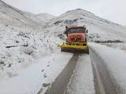 جاده های کردستان برفی است/ فردا یخبندان می شود