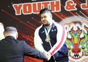 حسین یزدانی قویترین نوجوان جهان در وزنه برداری شد