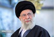 پیکر مطهر رهبر شهید به خاک سپرده شد