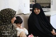 دیدار شهردار منطقه ۸ همزمان با تولد یادگار شهید جنگ تحمیلی سوم