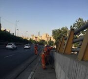  پاکسازی انهار، شست‌وشوی جداول و ایستگاه‌های اتوبوس در بزرگراه‌های منطقه ۴ تهران
