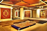 رونمایی از دو فرش نفیس آستان قدس رضوی برای نخستین بار در مشهد