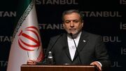 عراقچی: ایران آماده ورود به مذاکرات هسته‌ای است/ مذاکرات در سایه تهدید نمی تواند شکل بگیرد