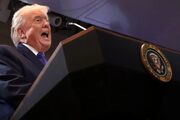 حمله ترامپ به منتقدان توافق آمریکا با ایران + عکس