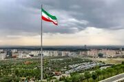 پیشنهاد رسانه نزدیک به شمخانی: بازسازی حکمرانی آغاز شود