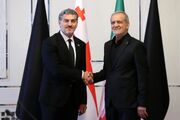پزشکیان: در برابر زور سر خم نمی کنیم