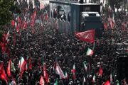 این ورزشی ها همراه مردم برای تشییع پیکر رهبر شهید آمدند