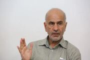 فرشاد مومنی: ۴۱ میلیون ایرانی بیکار هستند