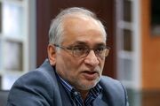 حمله کیهان به حسین مرعشی / عشق به کدخدا در او موج می‌زند!