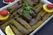 (ویدئو) طرز تهیه دلمه برگ مو