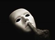 یادداشت تحلیلی نشریه آتلانتیک؛ وقتی انسان‌ها کمتر حرف می‌زنند؛ نشانه‌ای از عصر انزوای خاموش