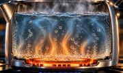 راز صدای کتری؛ چرا قبل از جوشیدن ناگهان آرام می‌شود؟