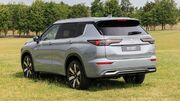 میتسوبیشی اوتلندر PHEV؛ قهرمان بی‌سروصدایی که عضله ندارد، اما عقل دارد