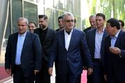 سلب میزبانی از استقلال و تراکتور با بله قربان‌گویی/ چرا تاج قدرت دفاع از حقوق فوتبال ایران را ندارد؟