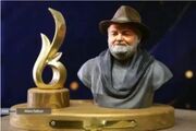 عکس: رونمایی سردیس دیگری از «اکبر عبدی»