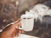 آیا نوشیدنی گرم بدن را خنک می‌کند؟