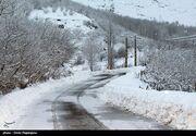 برف و باران در جاده های ۲۴ استان کشور