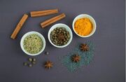 تحلیل بازار جهانی انواع ادویه‌ در سال ۲۰۲۵؛ زعفران همچنان گران ‌ترین ادویه جهان است