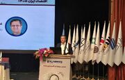 همتی: درآمد سرانه واقعی ایرانیان طی ۱۳ سال تقریباً نصف شده