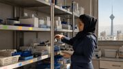 ۷ راه جلوگیری از خریدهای پرهزینه و تکراری در مطب دندانپزشکی