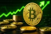 جهش موقت بیت کوین به بالای ۸۲ هزار دلار؛ قیمت تومانی سقف جدید زد