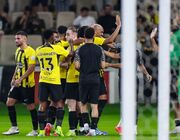 الاتحاد 2-0 الفتح؛ هدیه الهلال را باز کرده و پس نفرستادند!