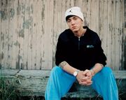 ترجمه و دانلود دیس ترک Smack You از Eminem - دیسی که امینم را مانند توپاک به کشتن می داد!