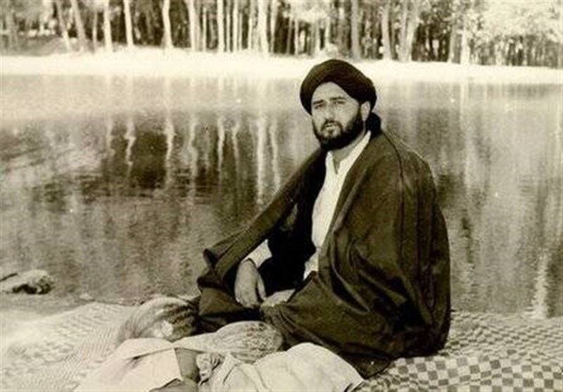 علامه شهید سیدمصطفی خمینی؛ نسخه بدیل امام راحل و چهره دوم نهضت اسلامی