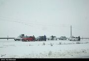 رانندگان در زمستان یخی قم، مجهز و ایمنی رانندگی کنند