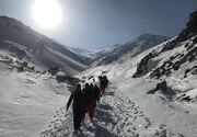 تداوم جستجو برای یافتن کوهنورد مفقودشده در قله کلاغ‌لانه
